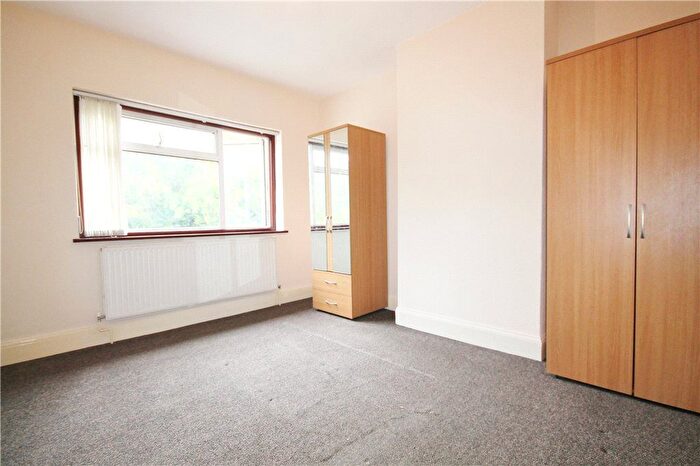 1 Bedroom Flat To Rent In Greenford Road, Greenford, UB6