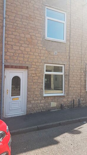 3 Bedroom Town House To Rent In Norfolk Street, Worksop, Worksop, S80