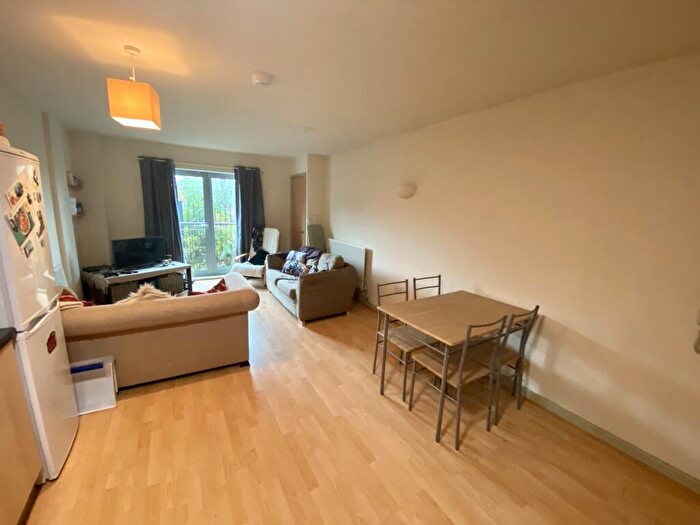 2 Bedroom Apartment To Rent In Portland Square, Raleigh Street, NG7
