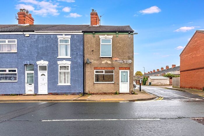 3 Bedroom Terraced House For Sale In Lord Street, Grimsby, South Humberside, DN31