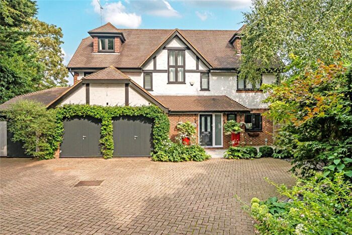 5 Bedroom Detached House For Sale In Old Perry Street, Chislehurst, BR7