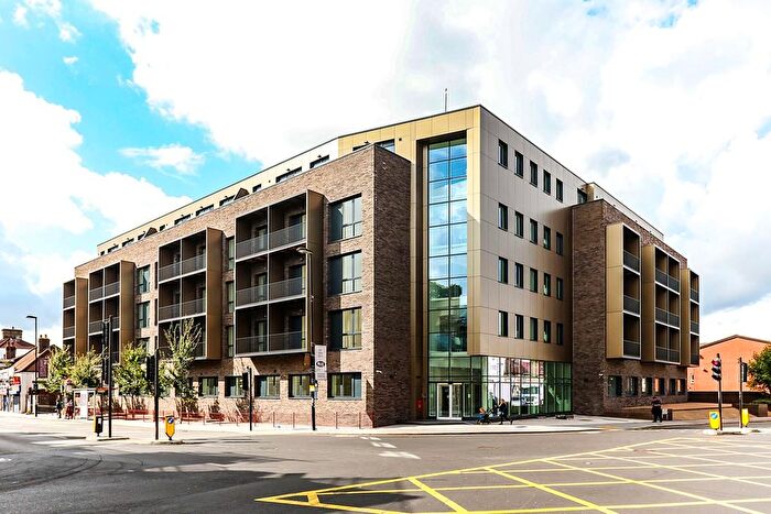 1 Bedroom Flat To Rent In South End, Croydon, CR0