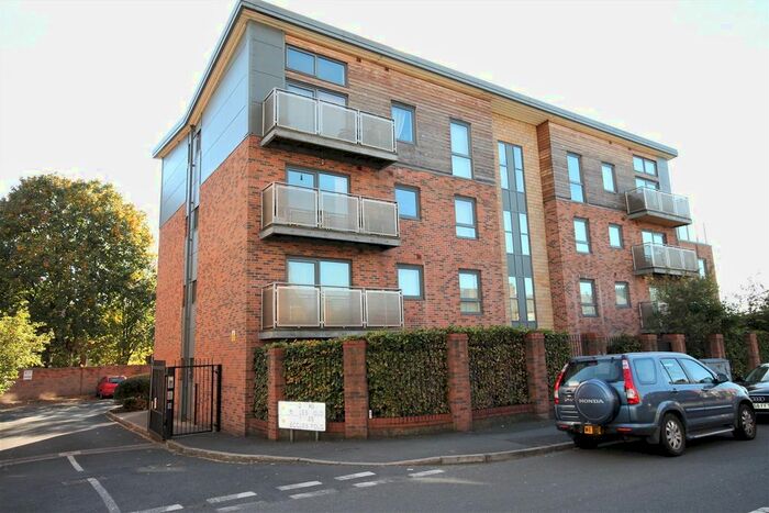 2 Bedroom Flat To Rent In Eccles Fold, Eccles, Manchester, M30