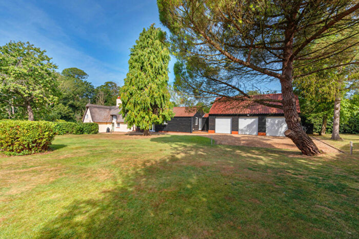 4 Bedroom Detached House For Sale In Hamerton Road, Alconbury Weston, Huntingdon, Cambridgeshire, PE28