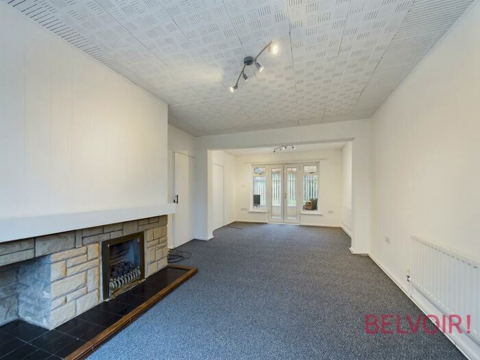 3 Bedroom Detached House To Rent In Poolside, Newcastle-under-Lyme, CW3