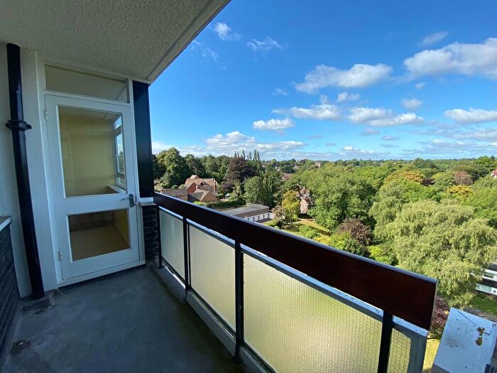 2 Bedroom Apartment To Rent In Chadbrook Crest, Richmond Hill Road, Edgbaston, B15