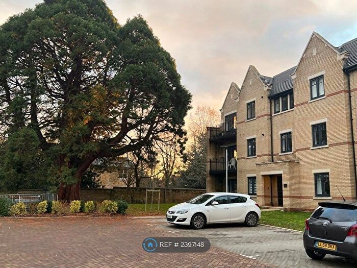 2 Bedroom Flat To Rent In Clara Court, Watford, WD17