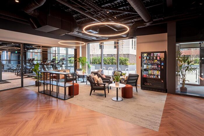 1 Bedroom Apartment To Rent In Phoenix, Saxon Lane, Leeds, LS9