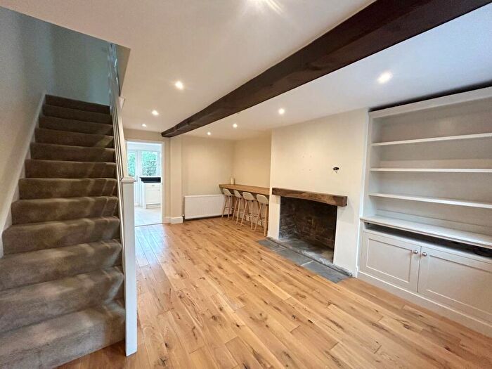 2 Bedroom House To Rent In Tarvin Road, Boughton, Chester, CH3