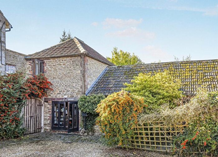 2 Bedroom Barn Conversion For Sale In Lanes End Hill, Rodden, Frome, BA11