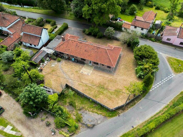 4 Bedroom House For Sale In The Street, Flordon, Norwich, NR15