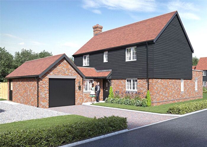 3 Bedroom Country House For Sale In Bowbrook Copse, Charter Alley, RG26