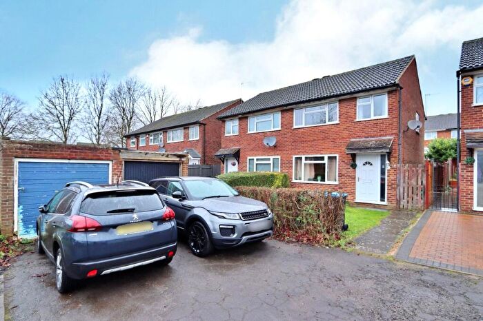 3 Bedroom Semi-Detached House For Sale In Wallingford, Bradville, MK13