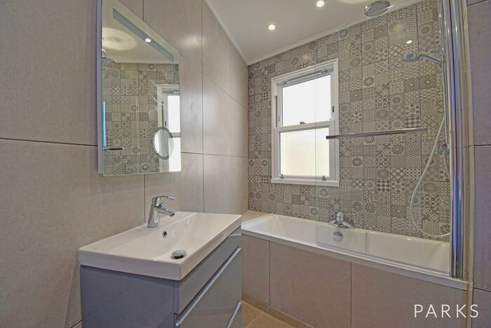 2 Bedroom Apartment To Rent In Wakefield Road, Brighton, BN1