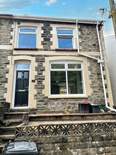 2 Bedroom End Of Terrace House To Rent In Windsor Road, Six Bells, NP13