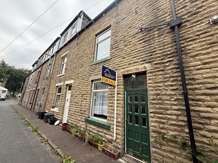 3 Bedroom Terraced House For Sale In Gledhill Street, Todmorden, OL14