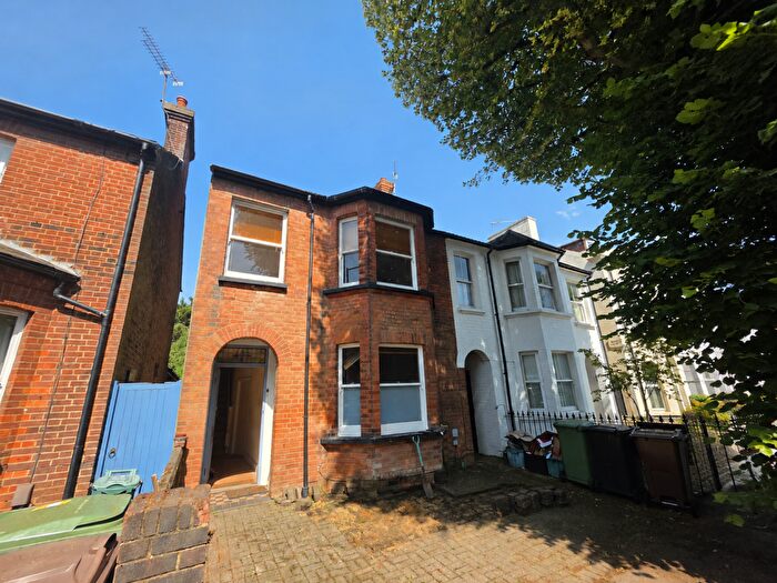 1 Bedroom Apartment To Rent In Granville Road, St Albans, Hertfordshire, AL1