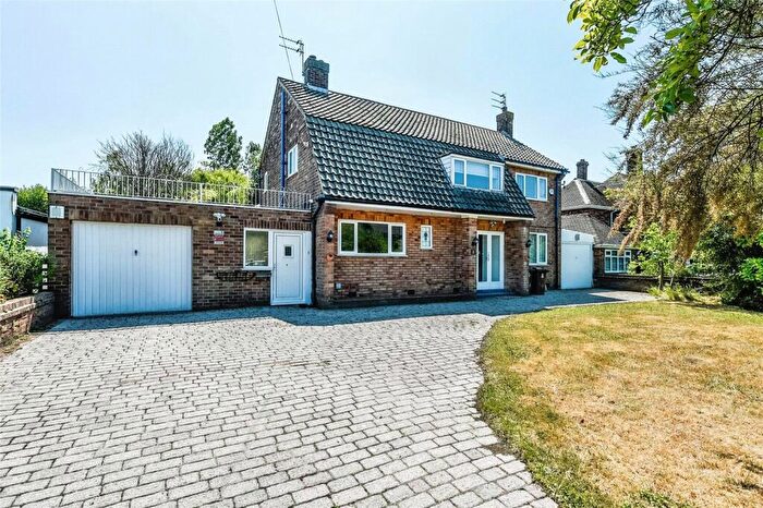 4 Bedroom Detached House For Sale In Prestwick Drive, Liverpool, Merseyside, L23