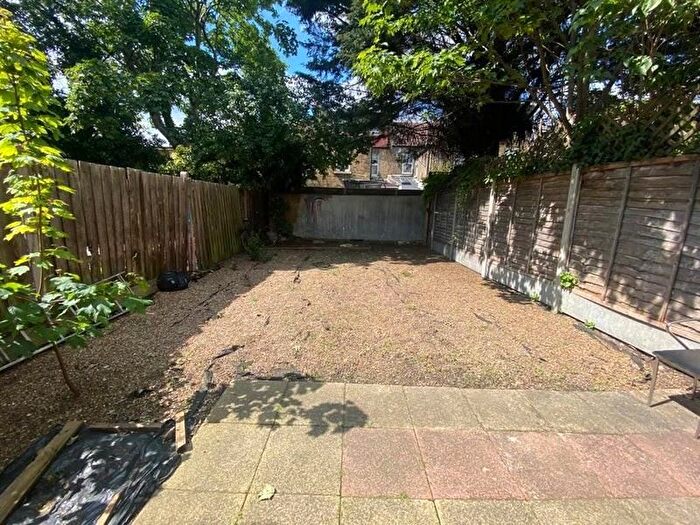 1 Bedroom Property To Rent In Grove Green Road, London, E11