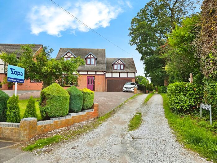 4 Bedroom Detached House For Sale In Farm Hollow, Bignall End, Stoke-On-Trent, ST7