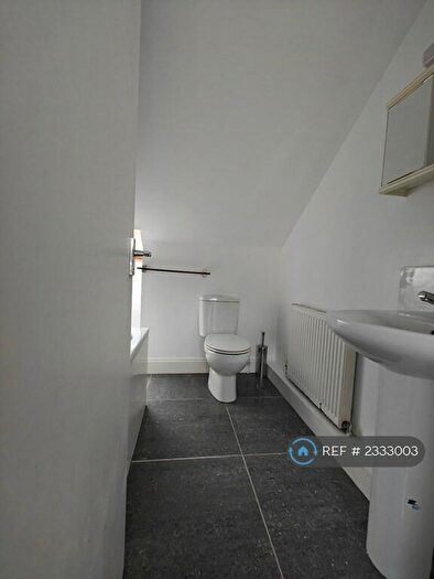 1 Bedroom Flat To Rent In Algiers Road, London, SE13