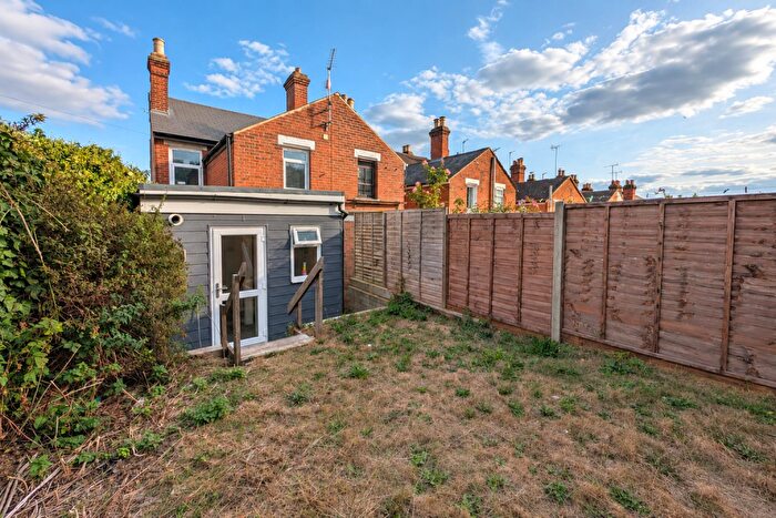 5 Bedroom End Of Terrace House To Rent In Ipswich Road, Colchester, CO1