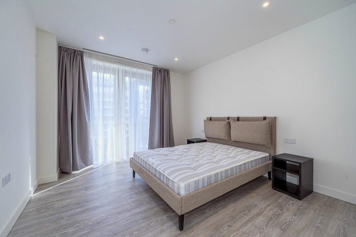 1 Bedroom Flat To Rent In Cherry Park Lane, London, E20