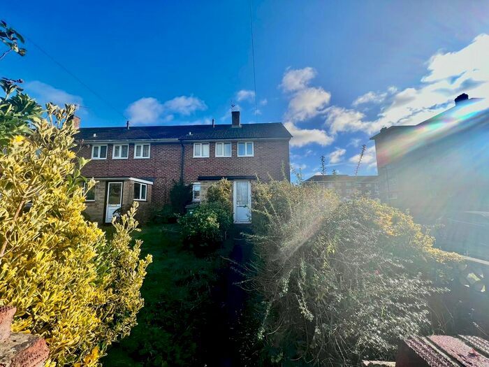 2 Bedroom Property To Rent In Maybush Road, Southampton, SO16