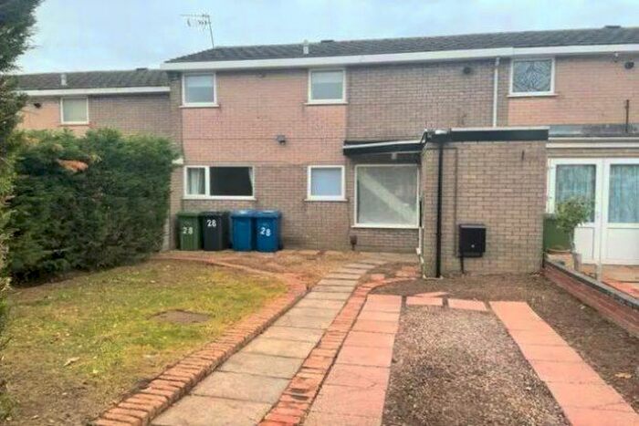 3 Bedroom Town House To Rent In Browning Close, Tamworth B79