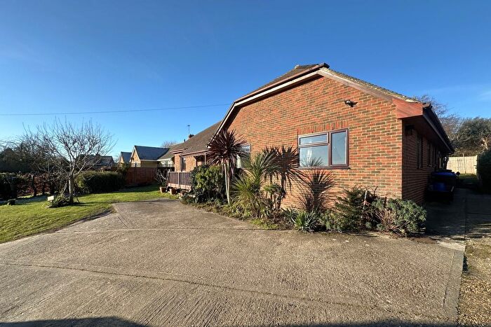 3 Bedroom Detached Bungalow For Sale In Cherry Lane, Great Mongeham, CT14