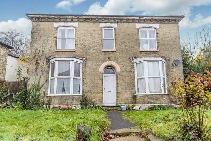 6 Bedroom Detached House To Rent In Belmont Road, Southampton, SO17