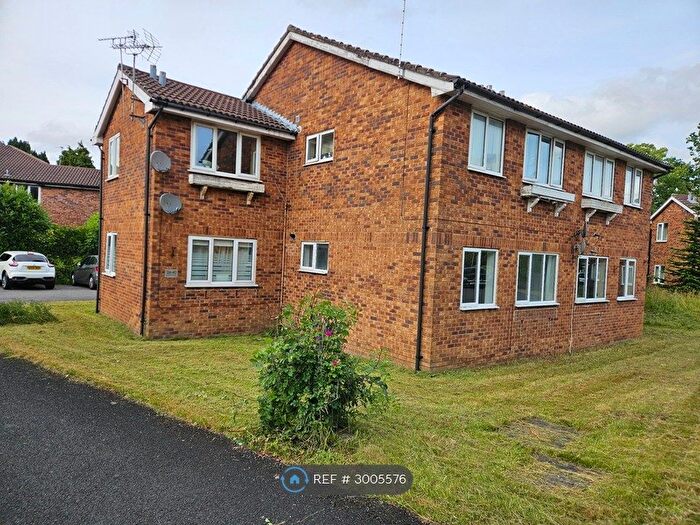 Studio To Rent In Brackenwood Mews, Wilmslow, SK9