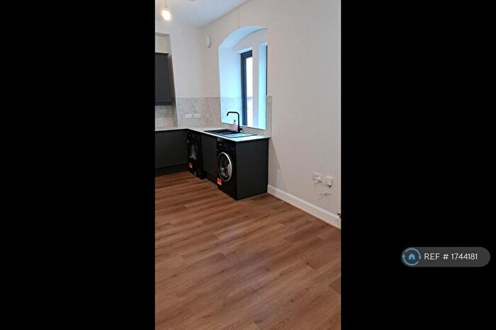 4 Bedroom Terraced House To Rent In Rope Walk, Edinburgh, EH3