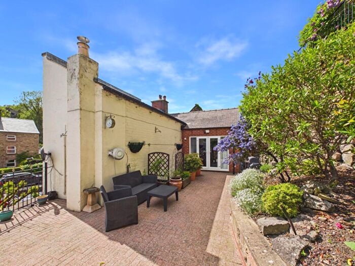 3 Bedroom House For Sale In Water Lane, Water Lane, DE4