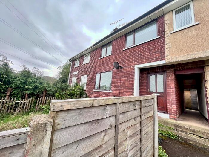 3 Bedroom Terraced House To Rent In Wingfield Close, Greasbrough, Rotherham, S61