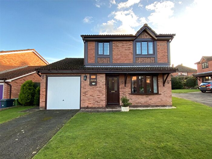 3 Bedroom Detached House For Sale In Chalgrove, Herongate, Shrewsbury, Shropshire, SY1