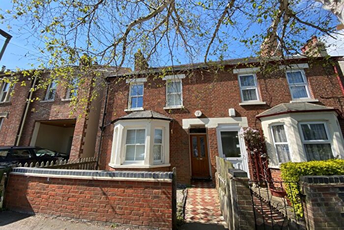 4 Bedroom Semi-Detached House To Rent In Stapleton Road, Headington, Oxford, OX3