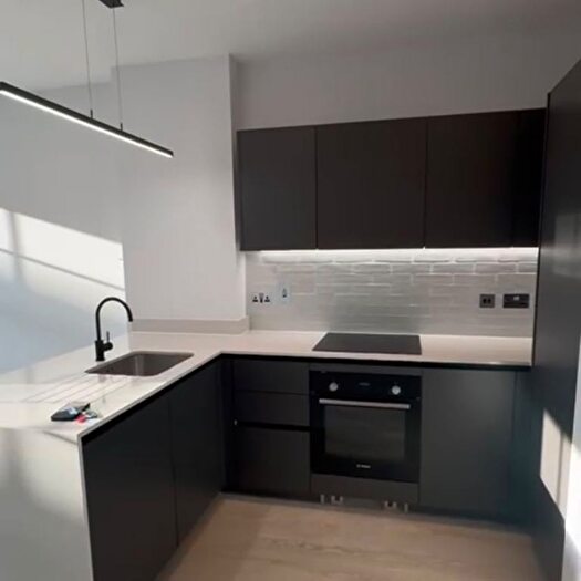2 Bedroom Flat To Rent In Memorial Avenue, Slough, SL1