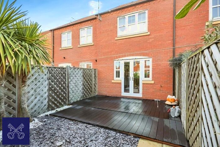 2 Bedroom Terraced House For Sale In Bowland Way, Kingswood, Hull, East Yorkshire, HU7