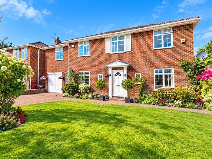 5 Bedroom Detached House For Sale In Orchard Grove, Flackwell Heath, High Wycombe, Buckinghamshire, HP10