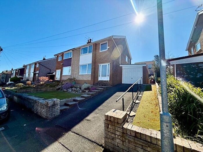 3 Bedroom Semi Detached House To Rent In Lancaster Gate, Nelson, BB9