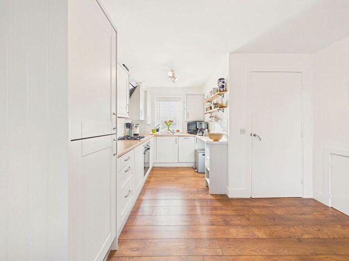 2 Bedroom Terraced House For Sale In July Courtyard, The Staiths, Gateshead, NE8