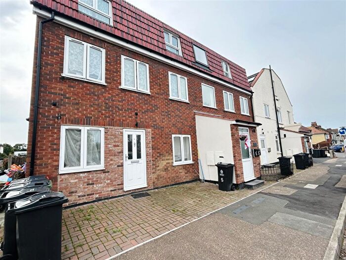 1 Bedroom Maisonette To Rent In Wellesley Road, Clacton-On-Sea, CO15