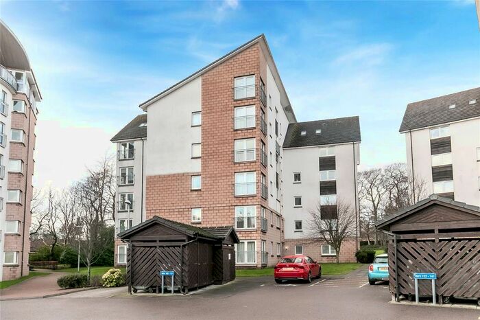 2 Bedroom Flat To Rent In Shaw Crescent, Aberdeen, AB25
