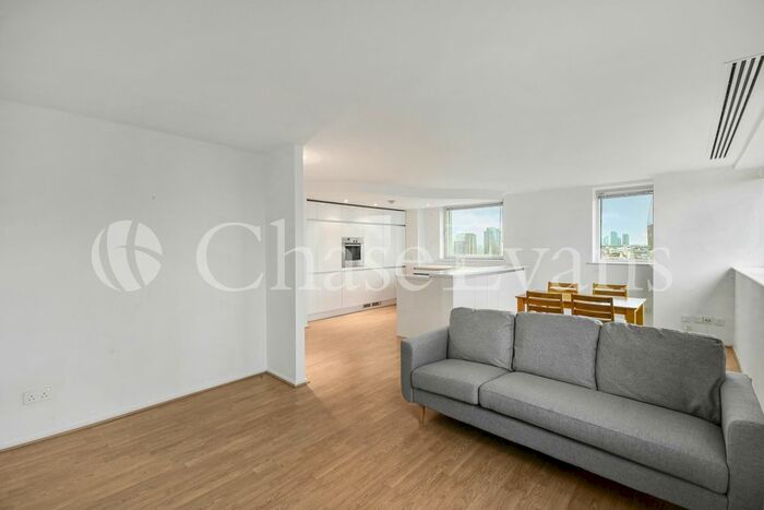 2 Bedroom Flat To Rent In The Perspective Building, Waterloo, London, SE1