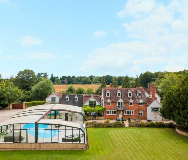 6 Bedroom Detached House For Sale In Grove Lane, Lapworth, B94