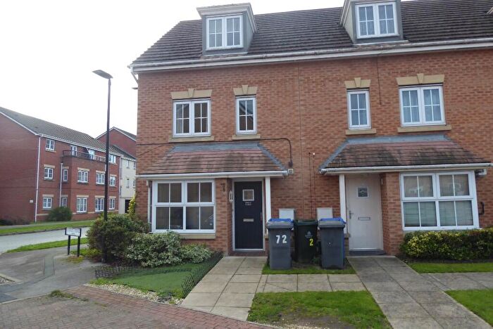 4 Bedroom Semi-Detached House For Sale In Harris Road, DN3