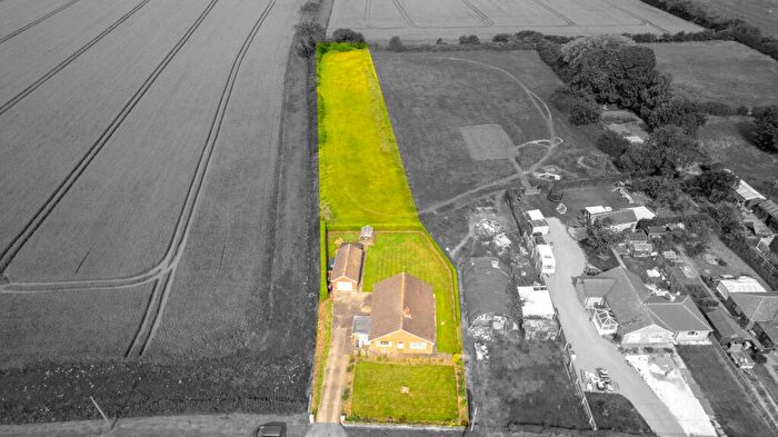 3 Bedroom Detached Bungalow For Sale In Cul De Sac, Stickford, PE22