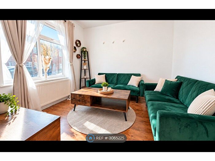 4 Bedroom Terraced House To Rent In Garfield Road, London, E13