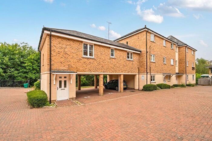 1 Bedroom Maisonette For Sale In Anstey Road, Farnham, Surrey, GU9